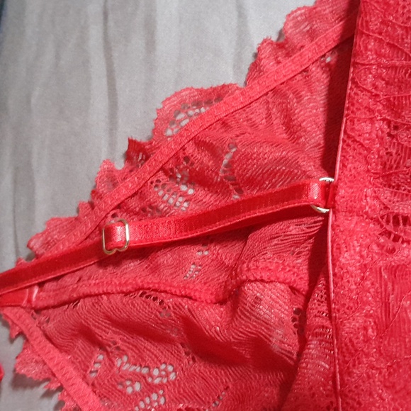 FREE PEOPLE Intimately Everyday Longline Bralette in Neon Red Sz Small - Picture 5 of 5